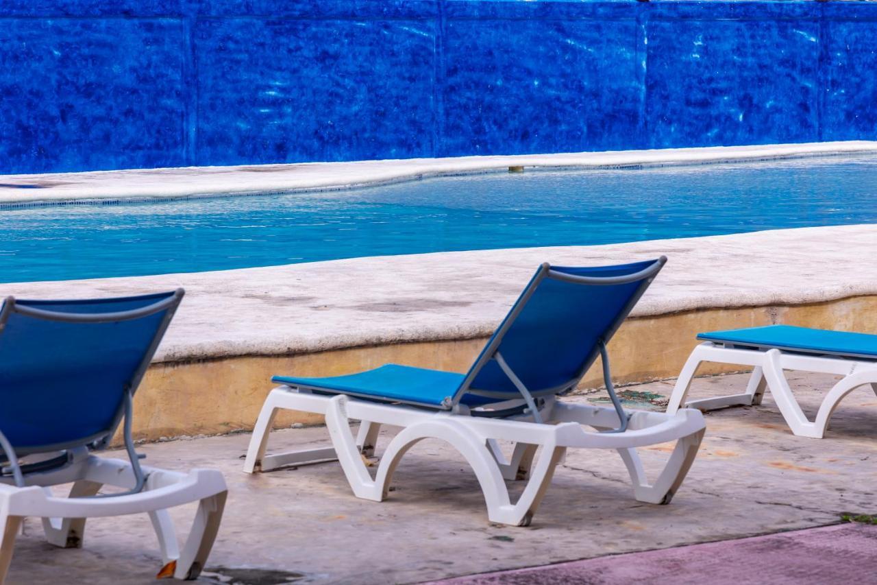 Hotel Bello Caribe Express Κοζουμέλ Εξωτερικό φωτογραφία